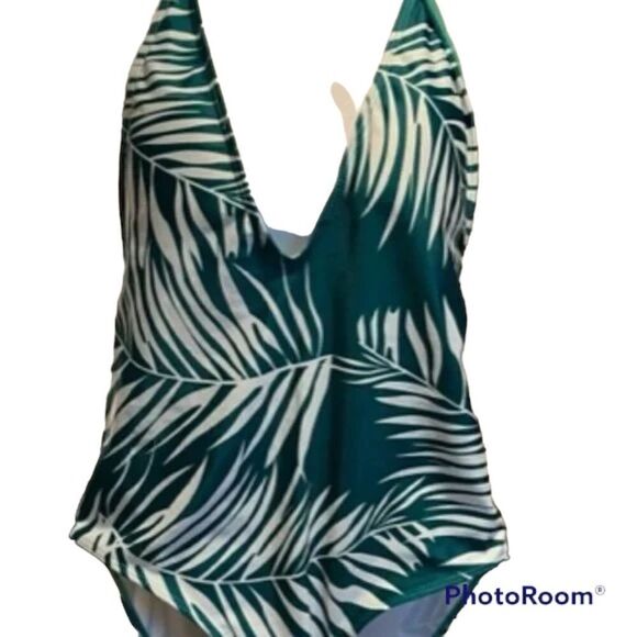 ✨HP✨Leaf Print V Neck Open Back Swimsuit✨ - Picture 6 of 8